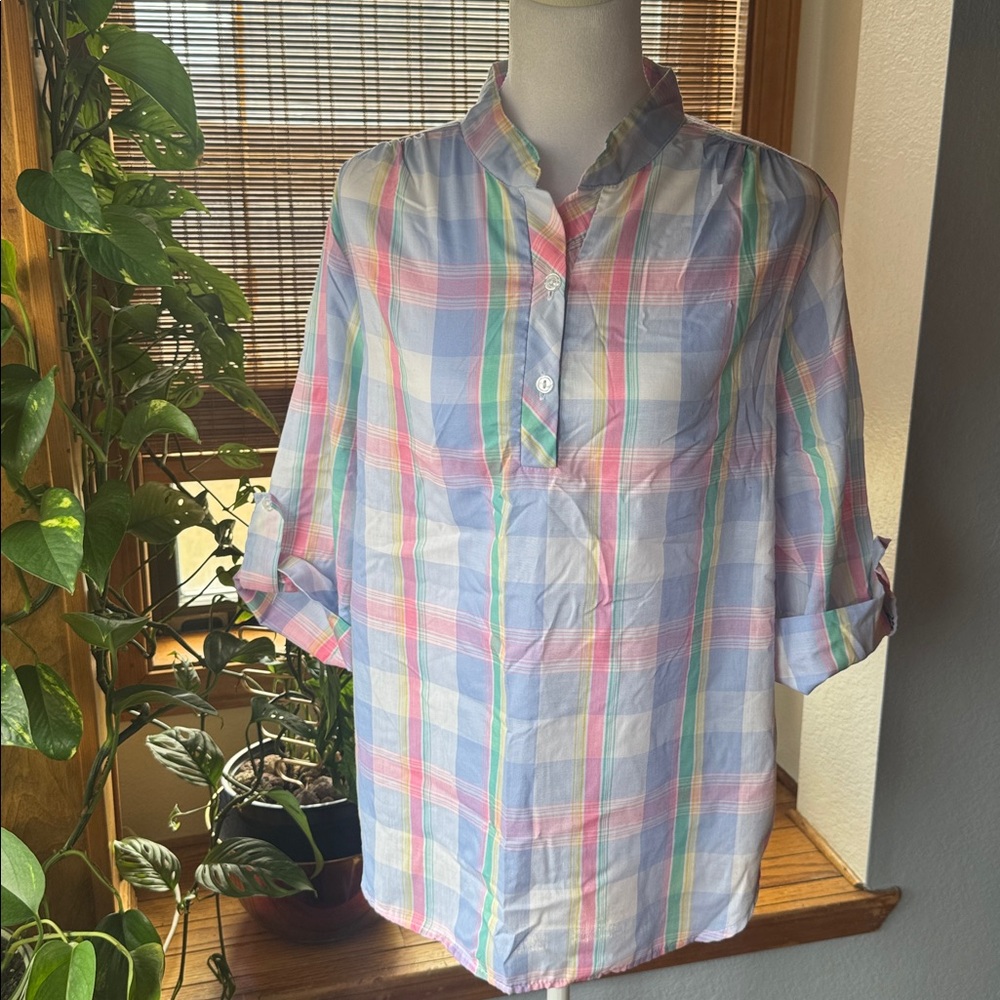 VTG 90’s 3/4 Button Pastels 3/4 Sleeves Casual Blouse Womens Classic feminine